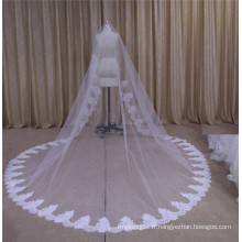 Voile de mariage longue avec dentelle